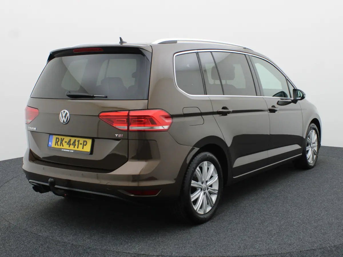 1.4 TSI 150Pk DSG Highline | 3x Iso Fix | Trekhaak afnb. | Camera | Stoelverw. | Prijs Rijklaar!!