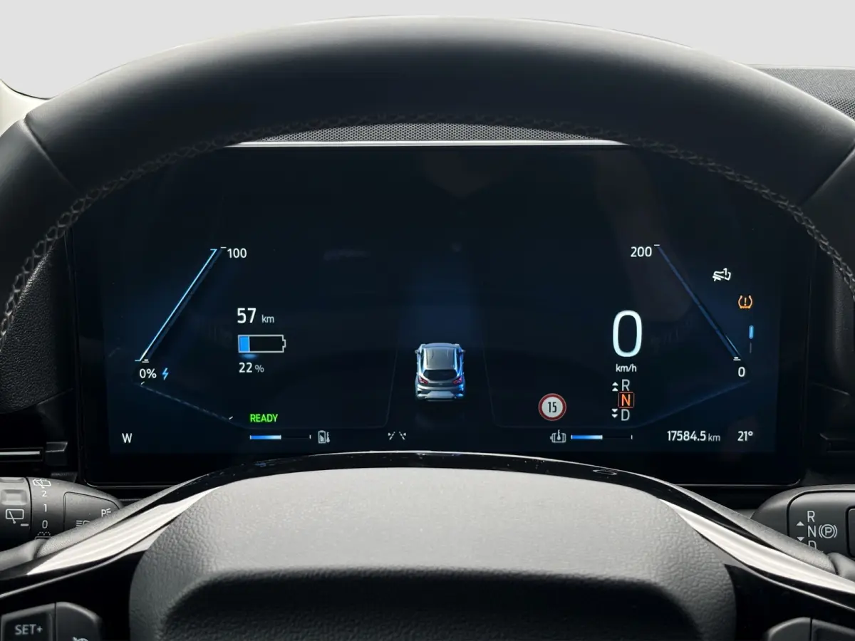 44 kWh 168pk | Apple Carplay | Camera | Stoelverwarming | Org. NL | Cruise Control