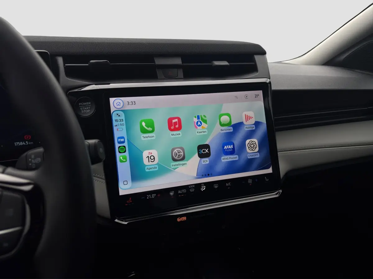 44 kWh 168pk | Apple Carplay | Camera | Stoelverwarming | Org. NL | Cruise Control
