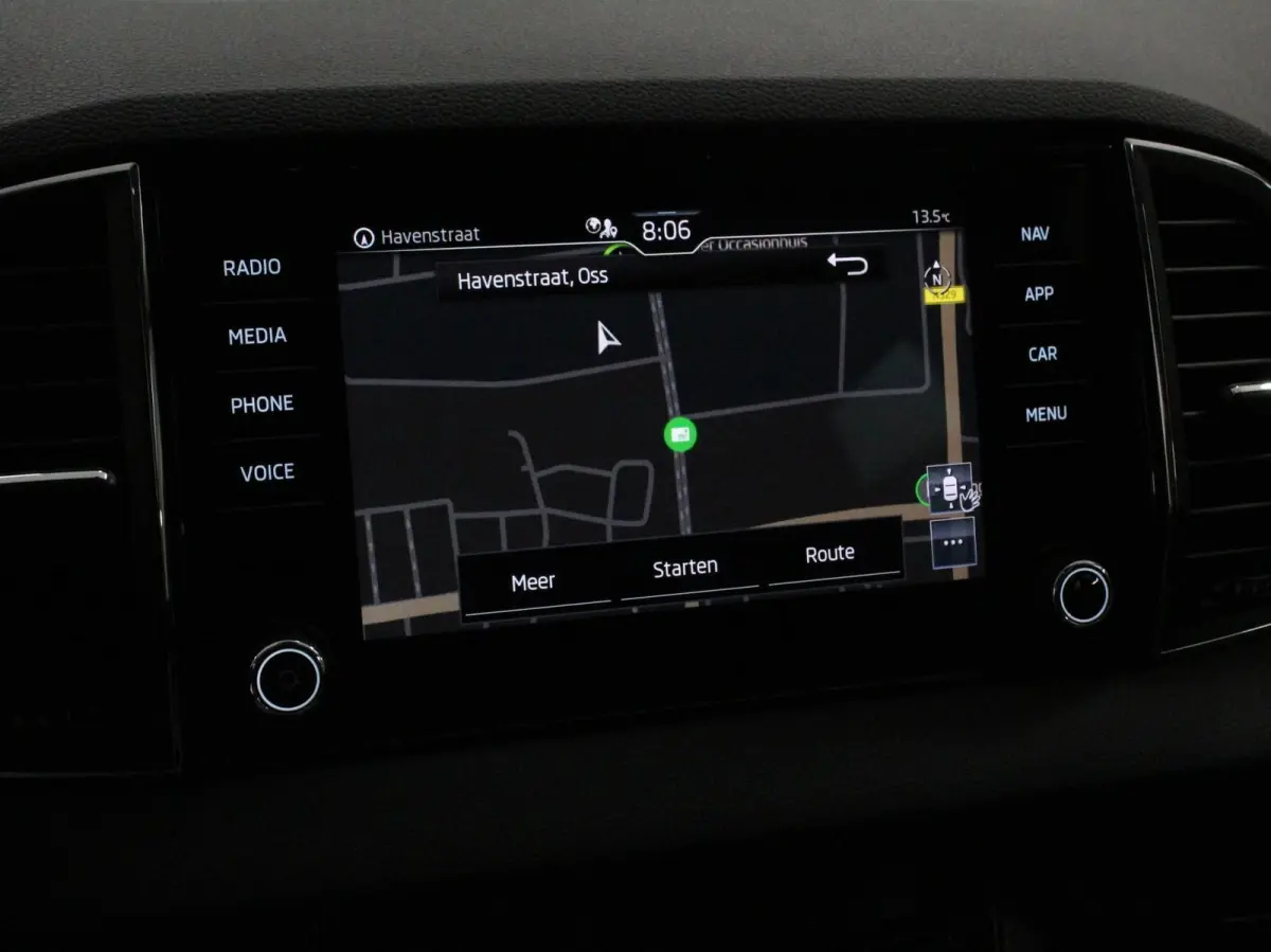 1.5 TSI 150pk Automaat Style Climate Control Cruise Control LED Lichtmetalen velgen Navigatie Apple Carplay/ Android Auto Keyless