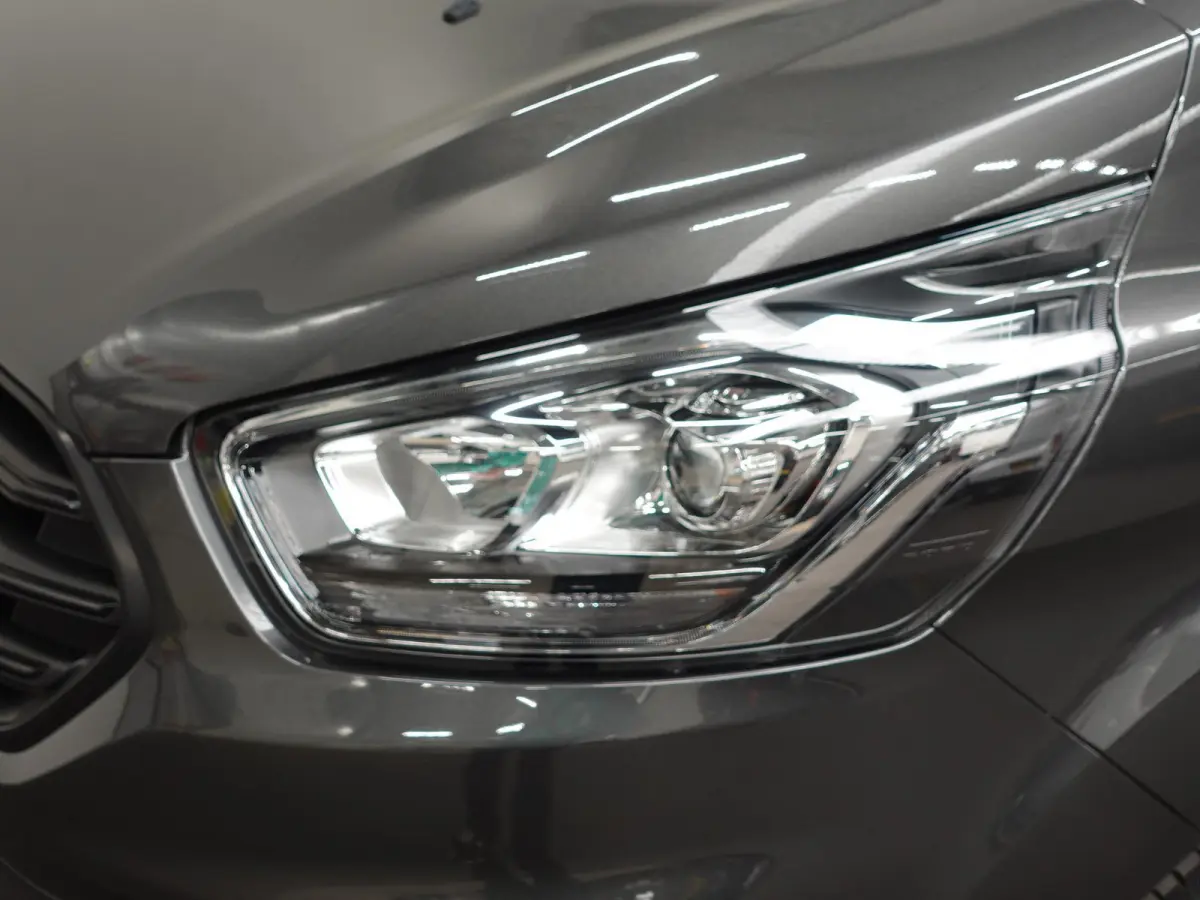 300 2.0 TDCI 130pk L2H1 Trend Automaat Airco Navigatie Cruisecontrol Camera Parkeersensoren Trekhaak Betimmering