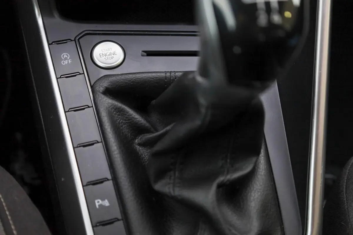 1.0 TSI 95pk Life Edition | Achteruitrijcamera | Stoelverwarming | Adaptive Cruise