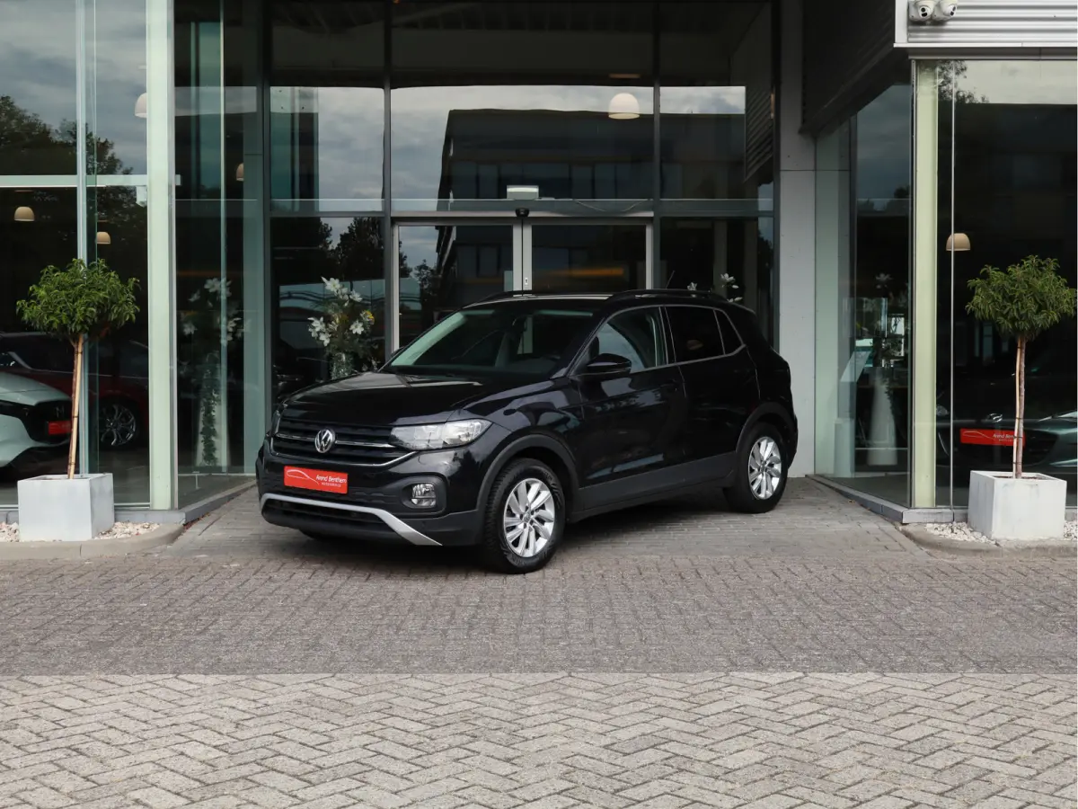 1.0 TSI Life Vitrual Cockpit / Camera / Cruise / Navi / Airco
