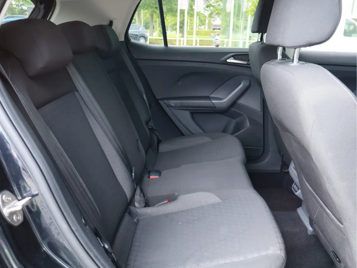 1.0 TSI Life Vitrual Cockpit / Camera / Cruise / Navi / Airco