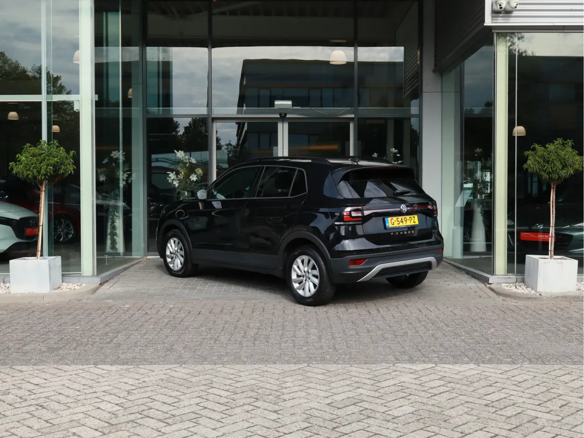 1.0 TSI Life Vitrual Cockpit / Camera / Cruise / Navi / Airco