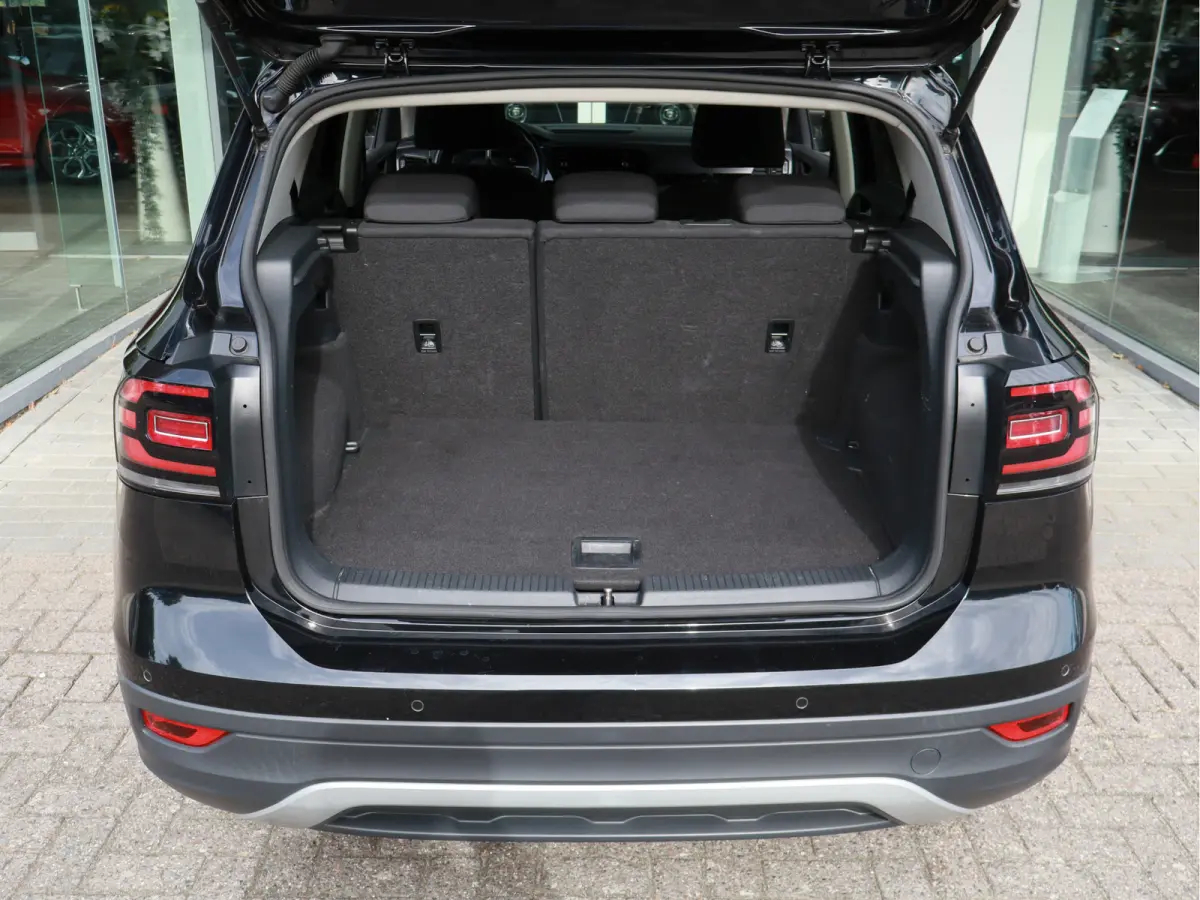 1.0 TSI Life Vitrual Cockpit / Camera / Cruise / Navi / Airco
