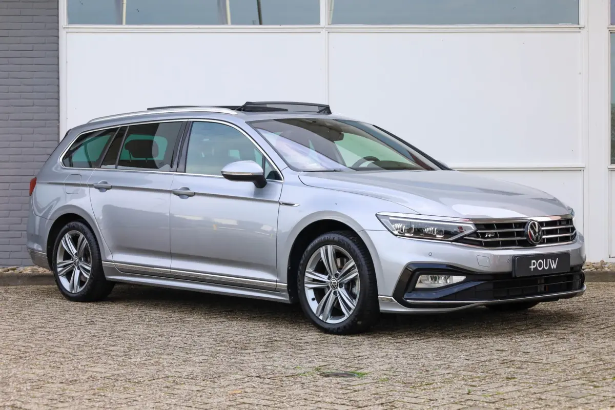 1.5 TSI 150pk DSG R-Line Business + | Achteruitrijcamera | Stoelverwarming | Parkeersensoren