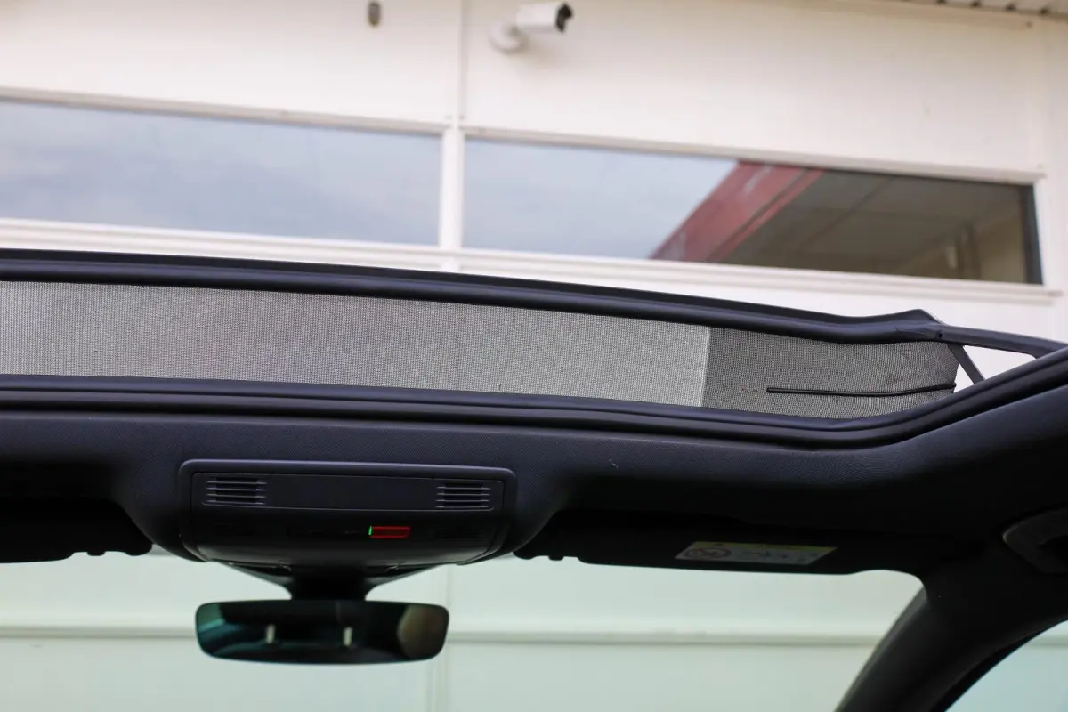 1.5 TSI 150pk DSG R-Line Business + | Achteruitrijcamera | Stoelverwarming | Parkeersensoren