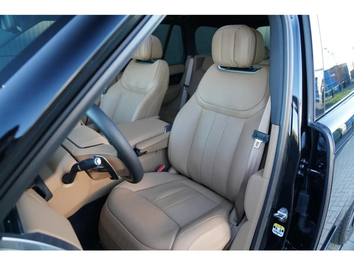 3.0 P460e HSE PHEV | Trekhaak | Softclose | 4 wiel besturing | Panoramisch schuif/kanteldak | Meridian 3D | Stoelverwarming vent