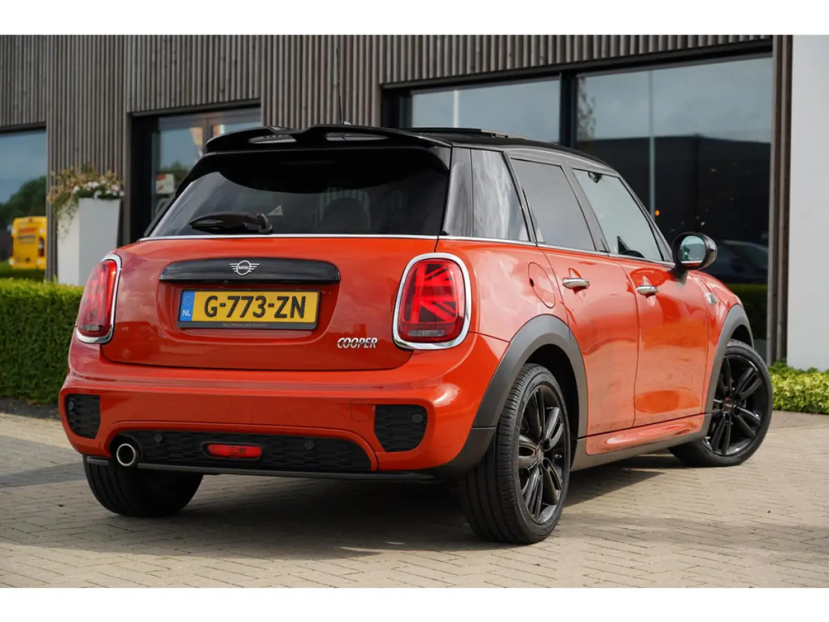 1.5 Cooper Burgundy Edition JCW