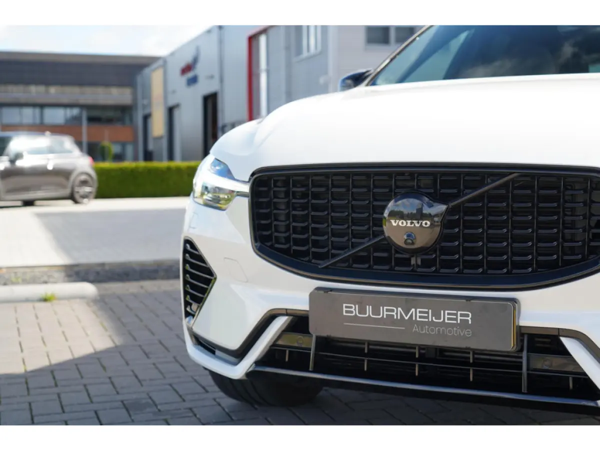 2.0 T6 Plug-in hybrid AWD Plus Dark Long Range | SOH 100% | Trekhaak | Harman Kardon | Adaptieve cruise control | Schuif/kanteld