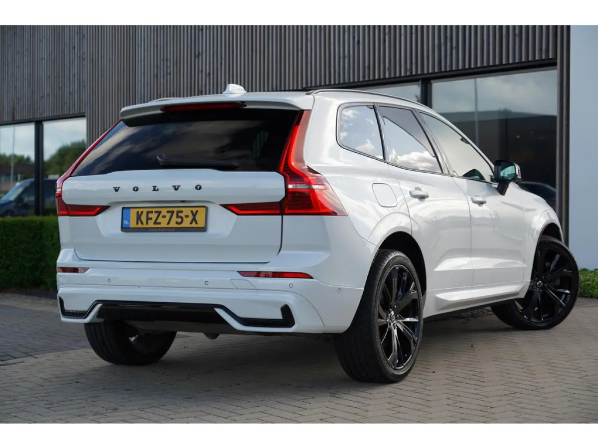 2.0 T6 Plug-in hybrid AWD Plus Dark Long Range | SOH 100% | Trekhaak | Harman Kardon | Adaptieve cruise control | Schuif/kanteld