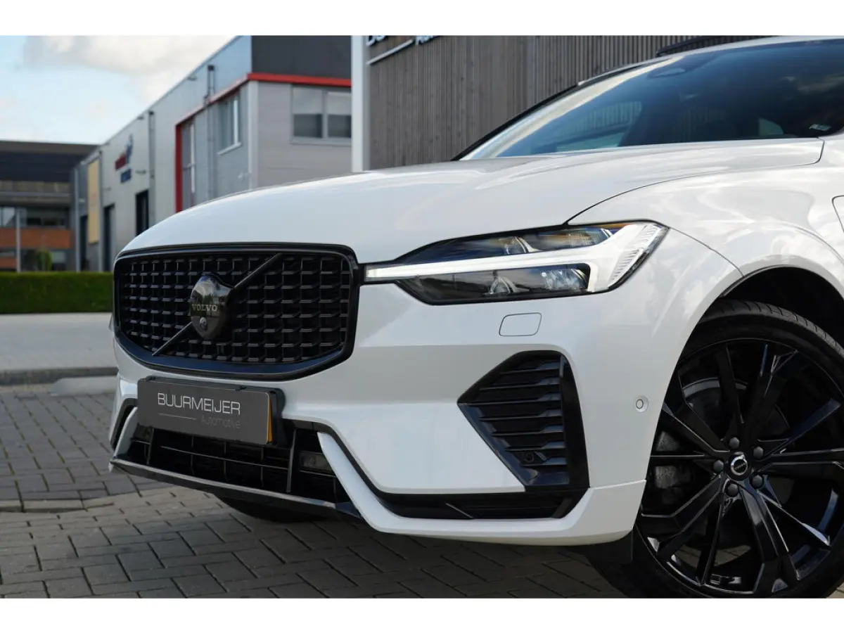 2.0 T6 Plug-in hybrid AWD Plus Dark Long Range | SOH 100% | Trekhaak | Harman Kardon | Adaptieve cruise control | Schuif/kanteld