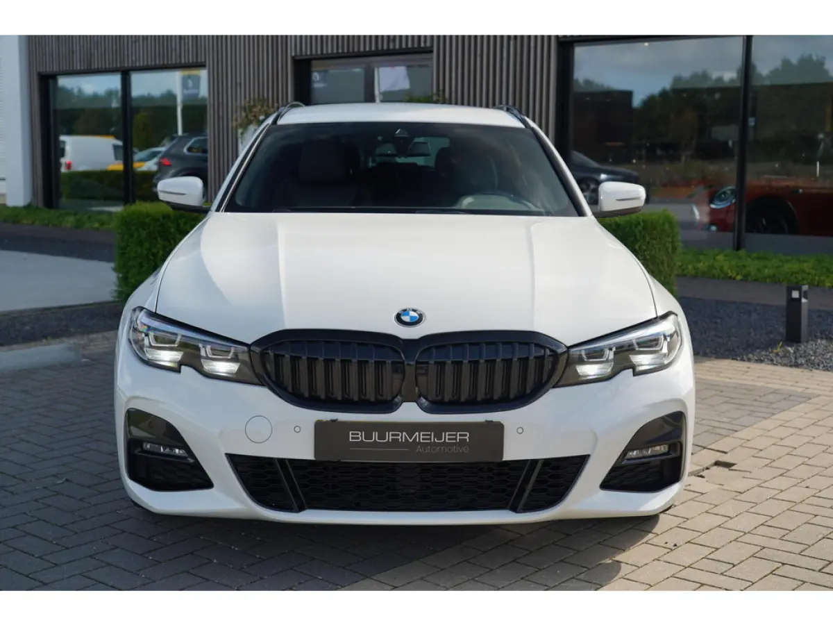 318i High Executive M