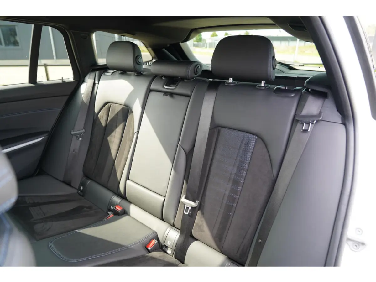 318i High Executive M