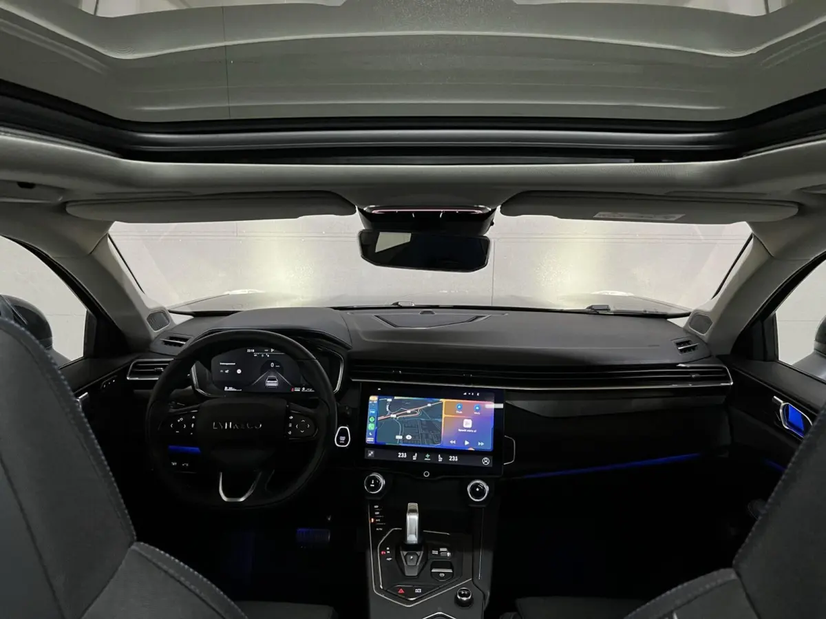 1.5 Plug-in Black Edition Sfeerver. CarPlay 360°