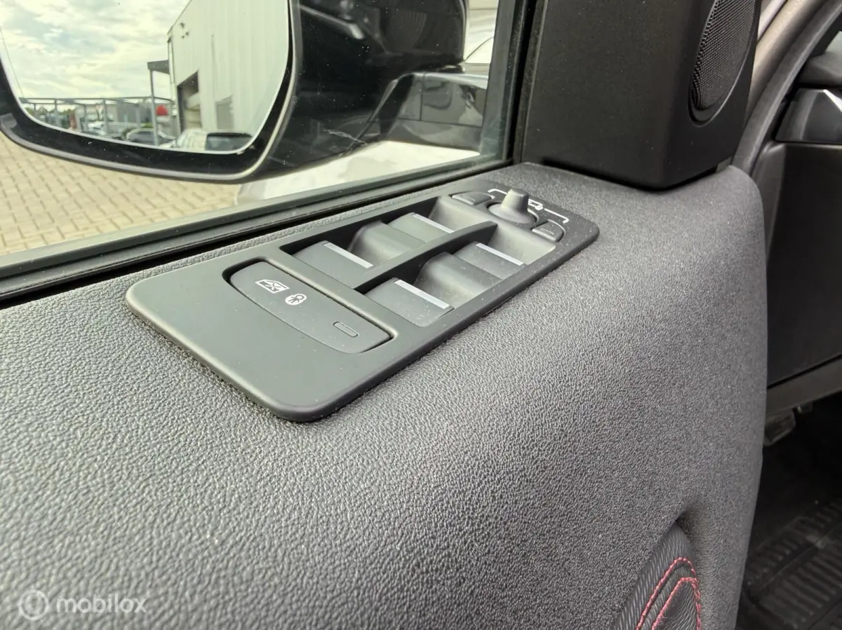 P300e 1.5 R-Dynamic Pano.dak/Trekhaak