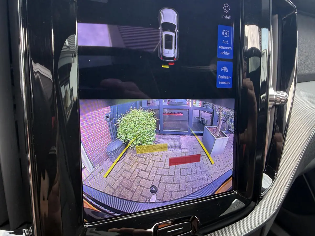 2.0 T6 Plug-in hybrid AWD R-Design *ALL-IN PRIJS*