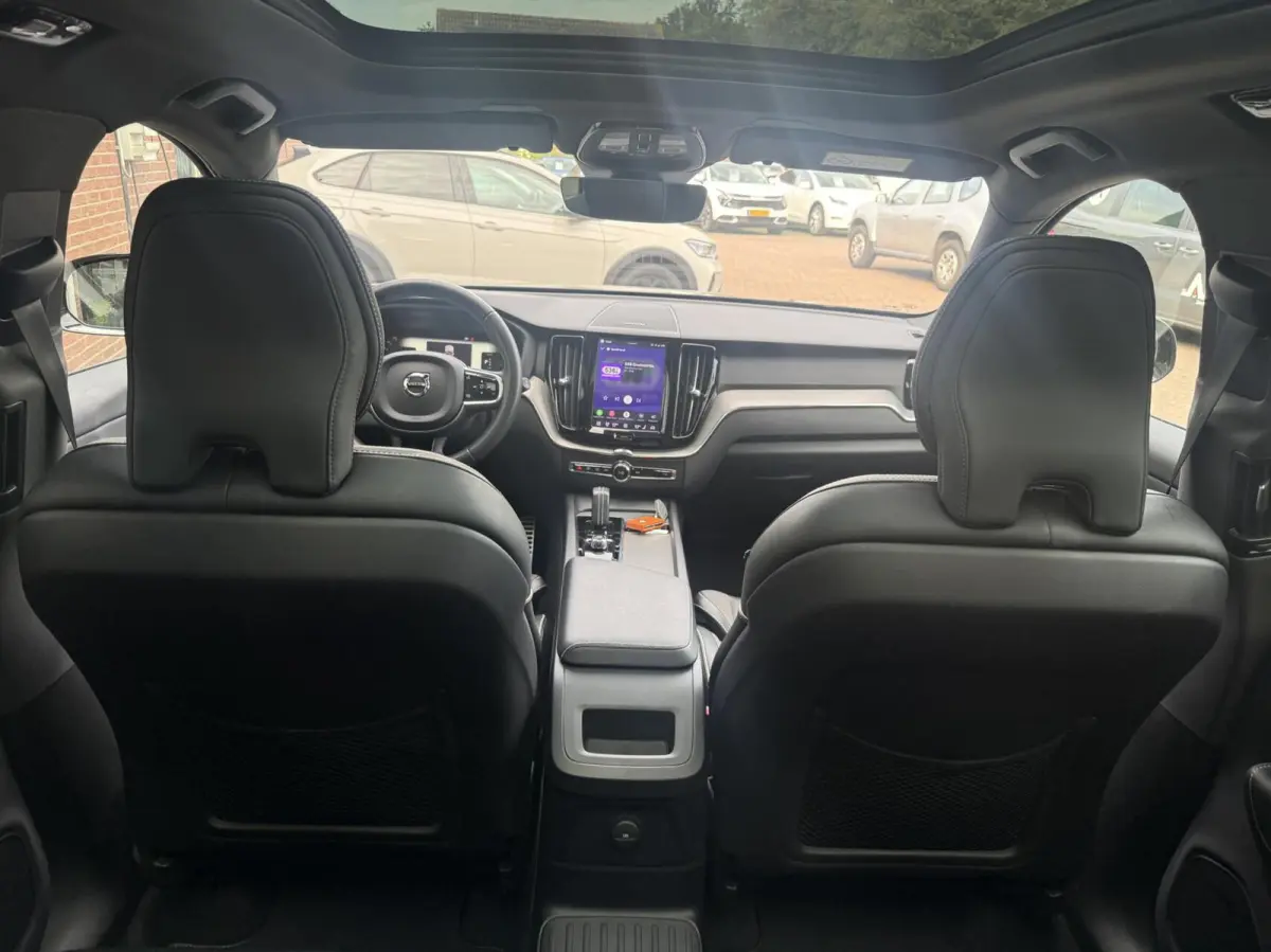 2.0 T6 Plug-in hybrid AWD R-Design *ALL-IN PRIJS*