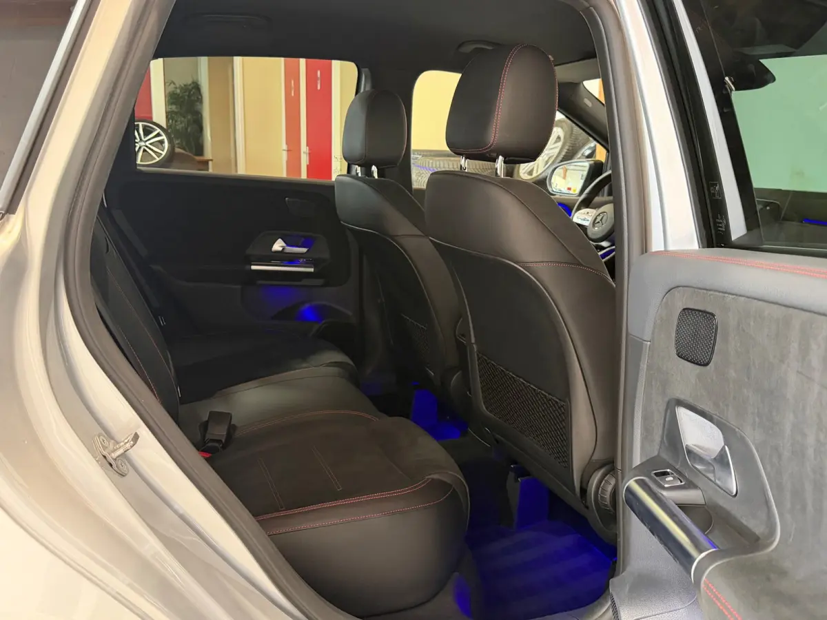 200 Premium AMG-line - Dodehoekdetectie - Elek. kofferklep - Camera