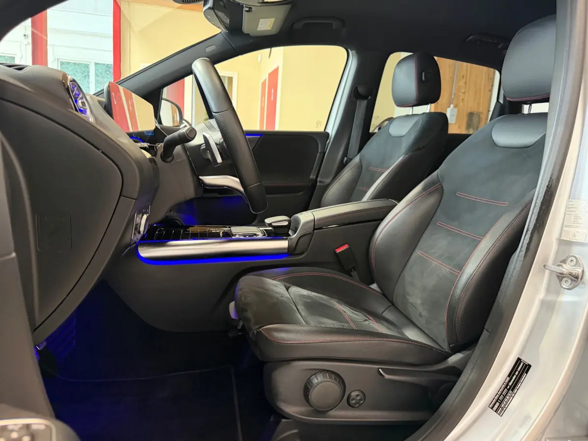 200 Premium AMG-line - Dodehoekdetectie - Elek. kofferklep - Camera