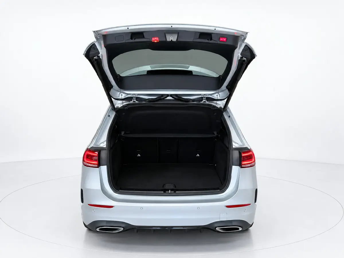 200 Premium AMG-line - Dodehoekdetectie - Elek. kofferklep - Camera