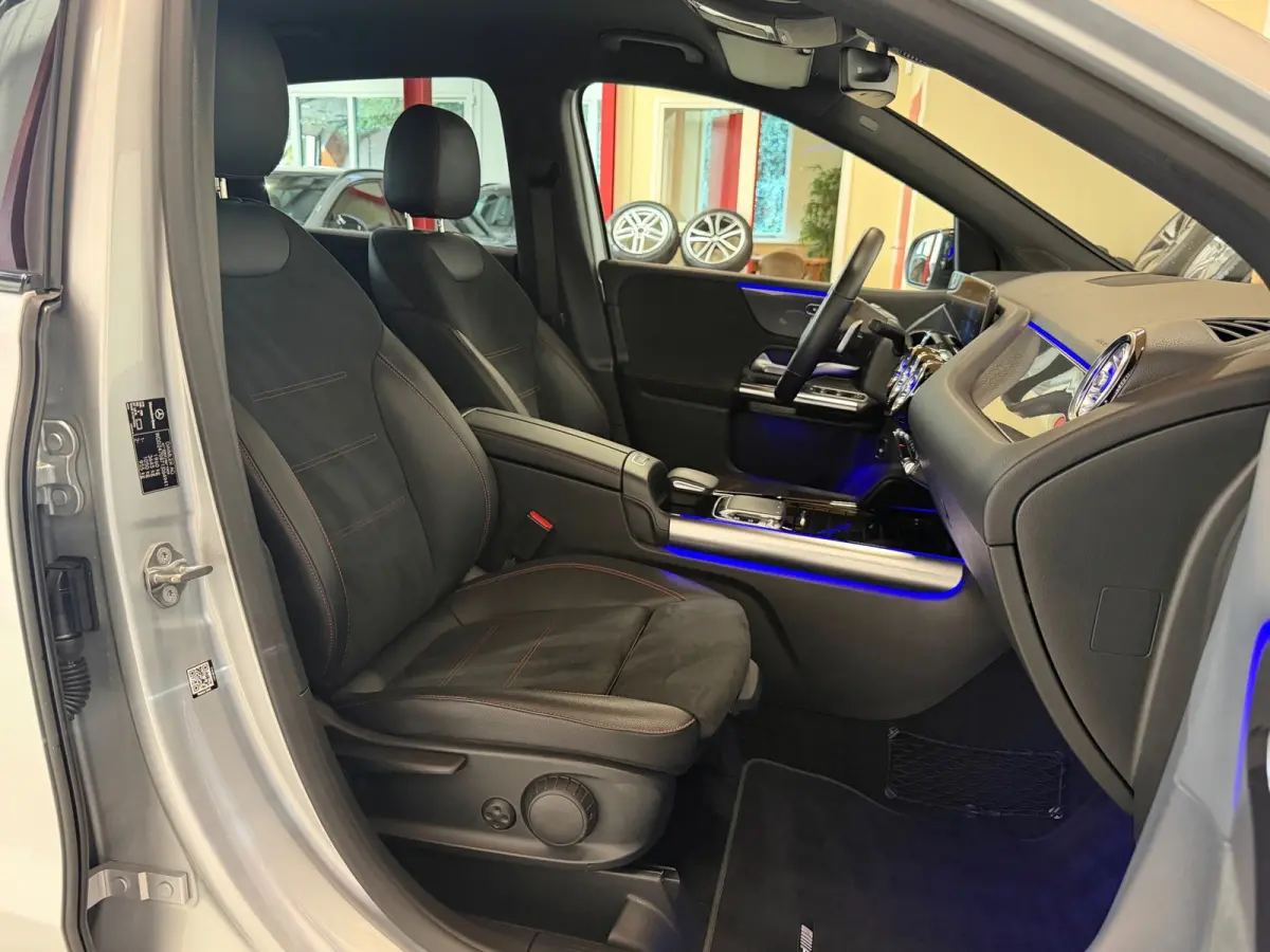 200 Premium AMG-line - Dodehoekdetectie - Elek. kofferklep - Camera
