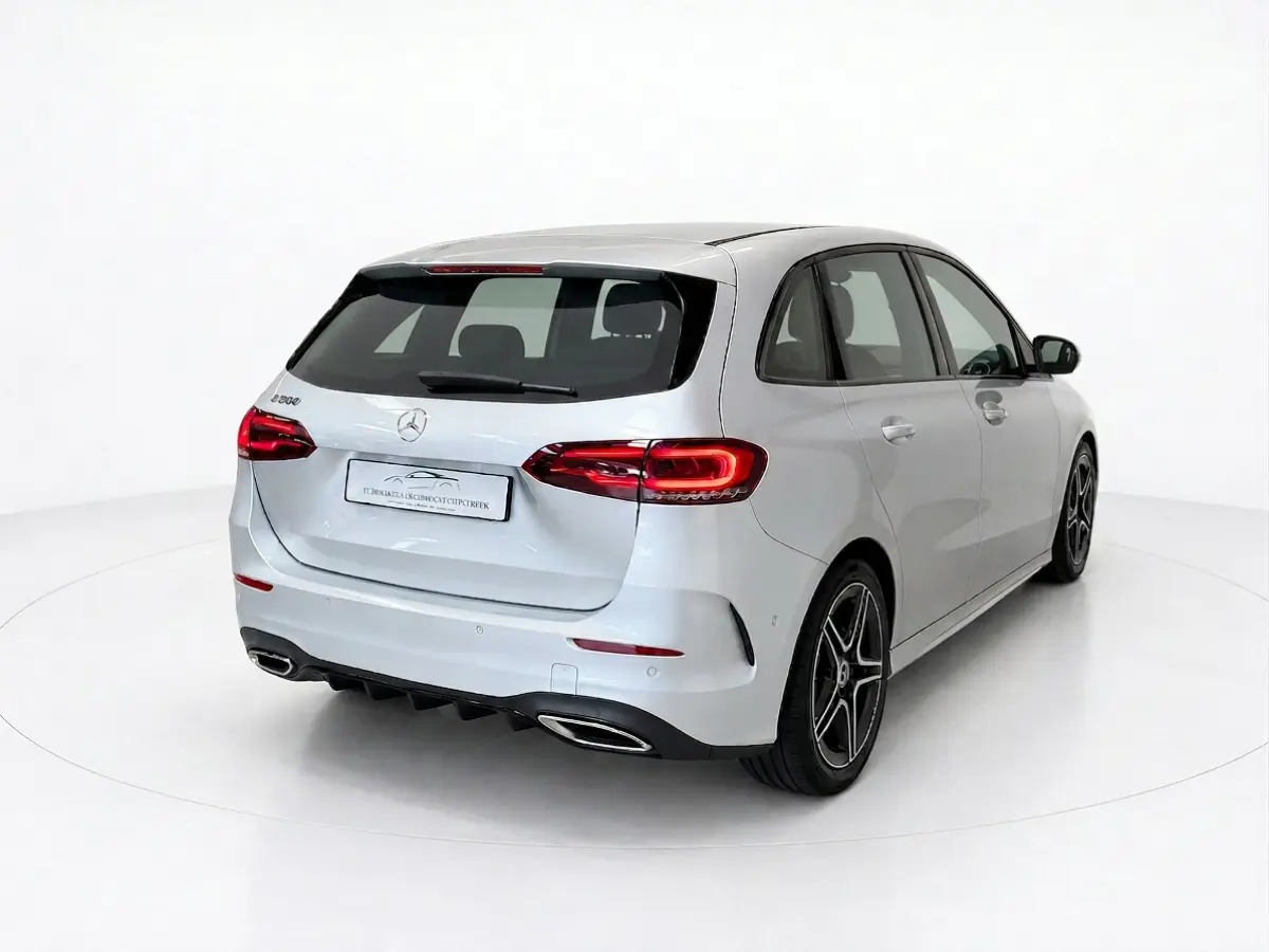 200 Premium AMG-line - Dodehoekdetectie - Elek. kofferklep - Camera