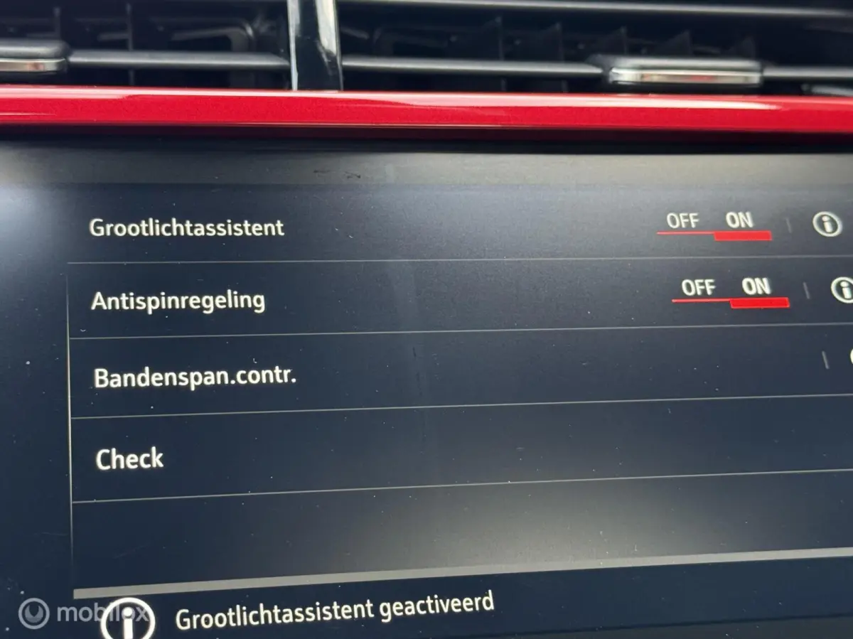 GS Line 50 kWh CarPlay Full-Led soH 93,5%! NAP