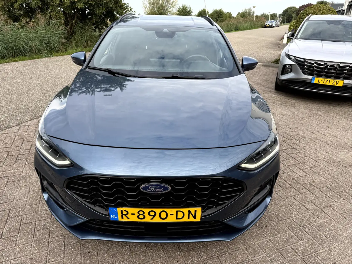 1.0 EcoBoost Hybrid ST Line Fullmap Navigatie, 17''Lmv