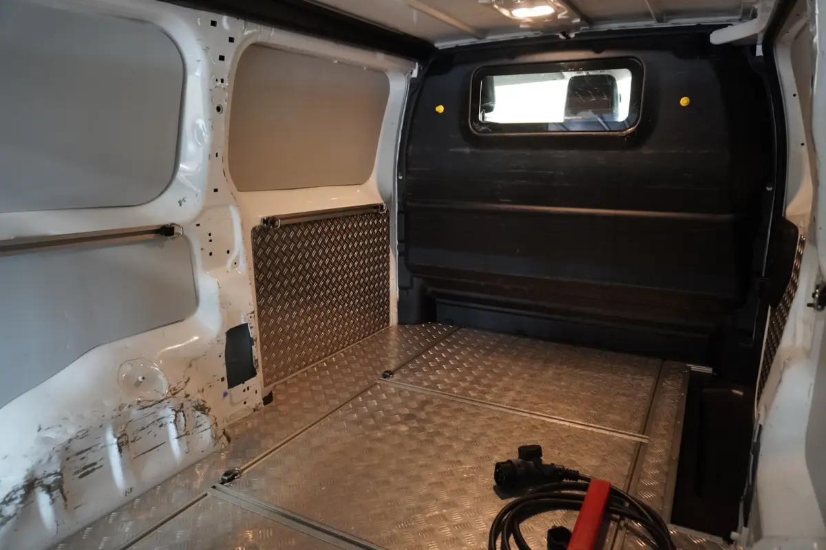 L3 Edition 136PK 75 kWh - Airco - Navi - PDC - SOH 100% - €22.900,- Excl.