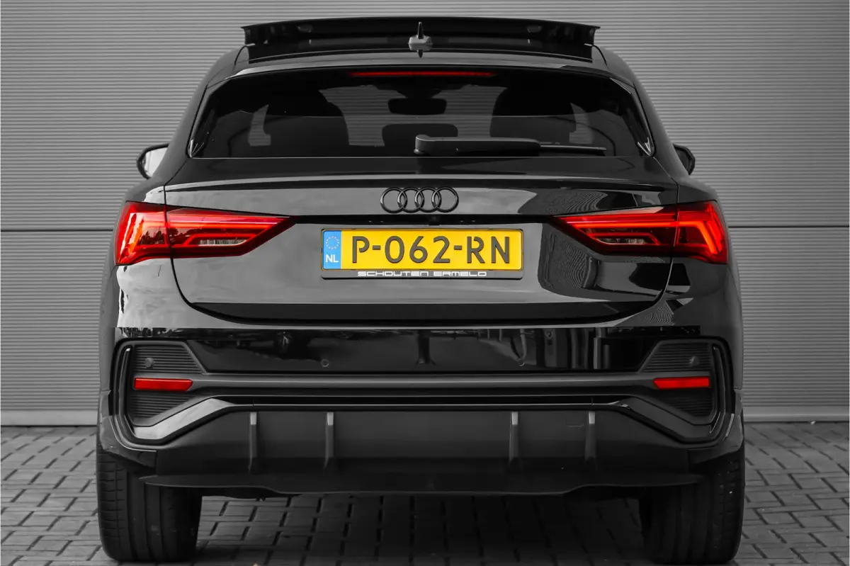 35 TFSI Pro Line S Pano CarPlay Trekhaak 20"
