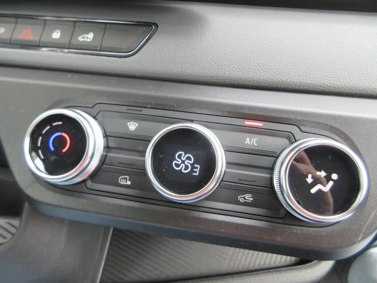 T35 L2H2 Advance Long Range, 87kWh, Navi, Apple Carplay, Trekhaak,