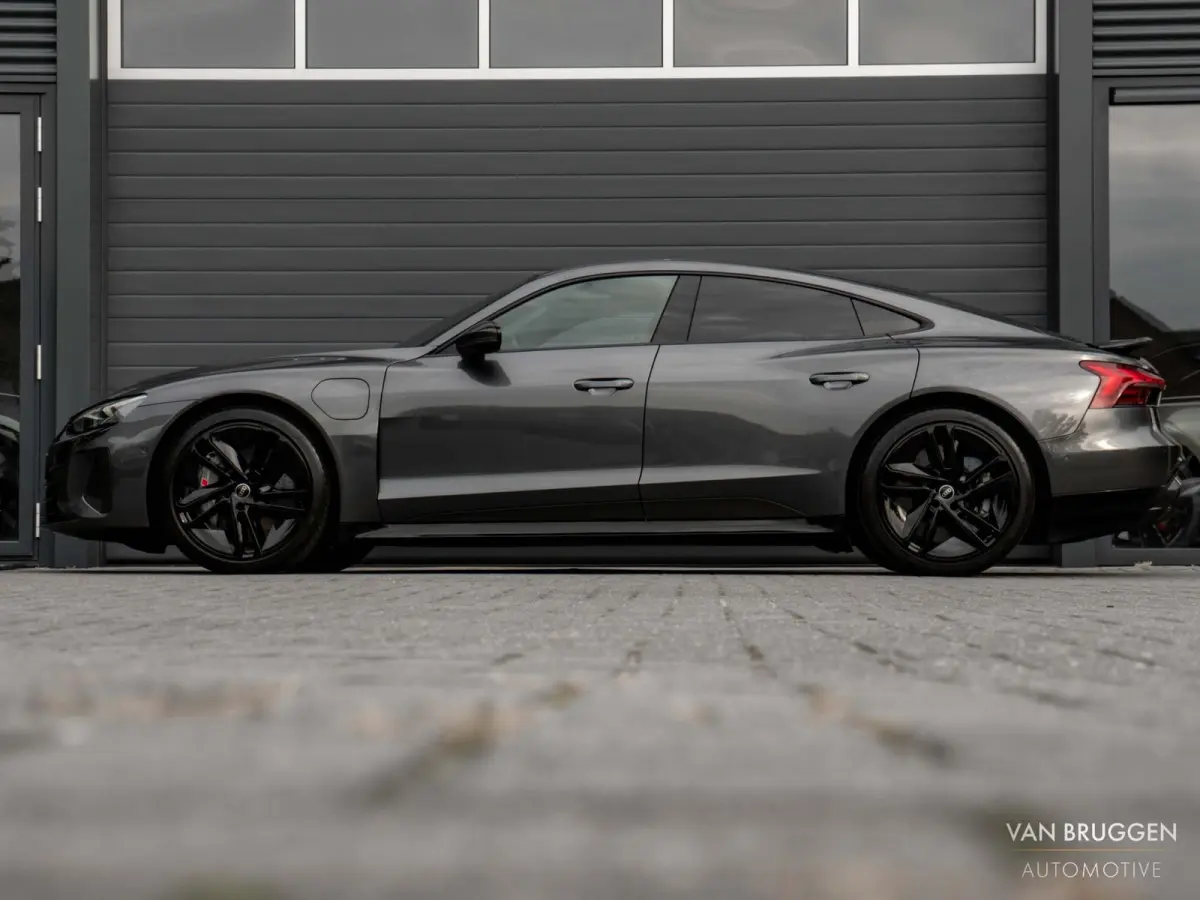 RS 93kwh Carbon Keramisch BTW Exclusive Alcantara Massage Koeling