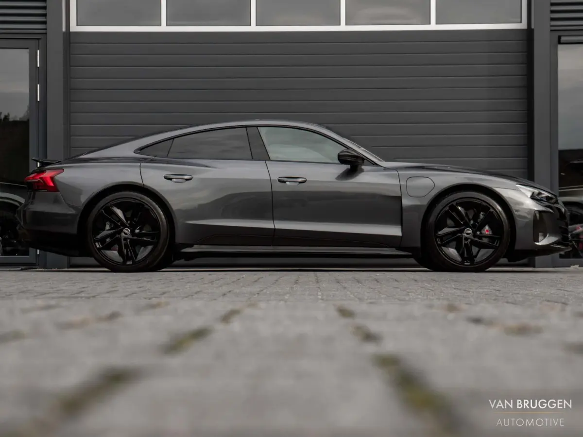 RS 93kwh Carbon Keramisch BTW Exclusive Alcantara Massage Koeling