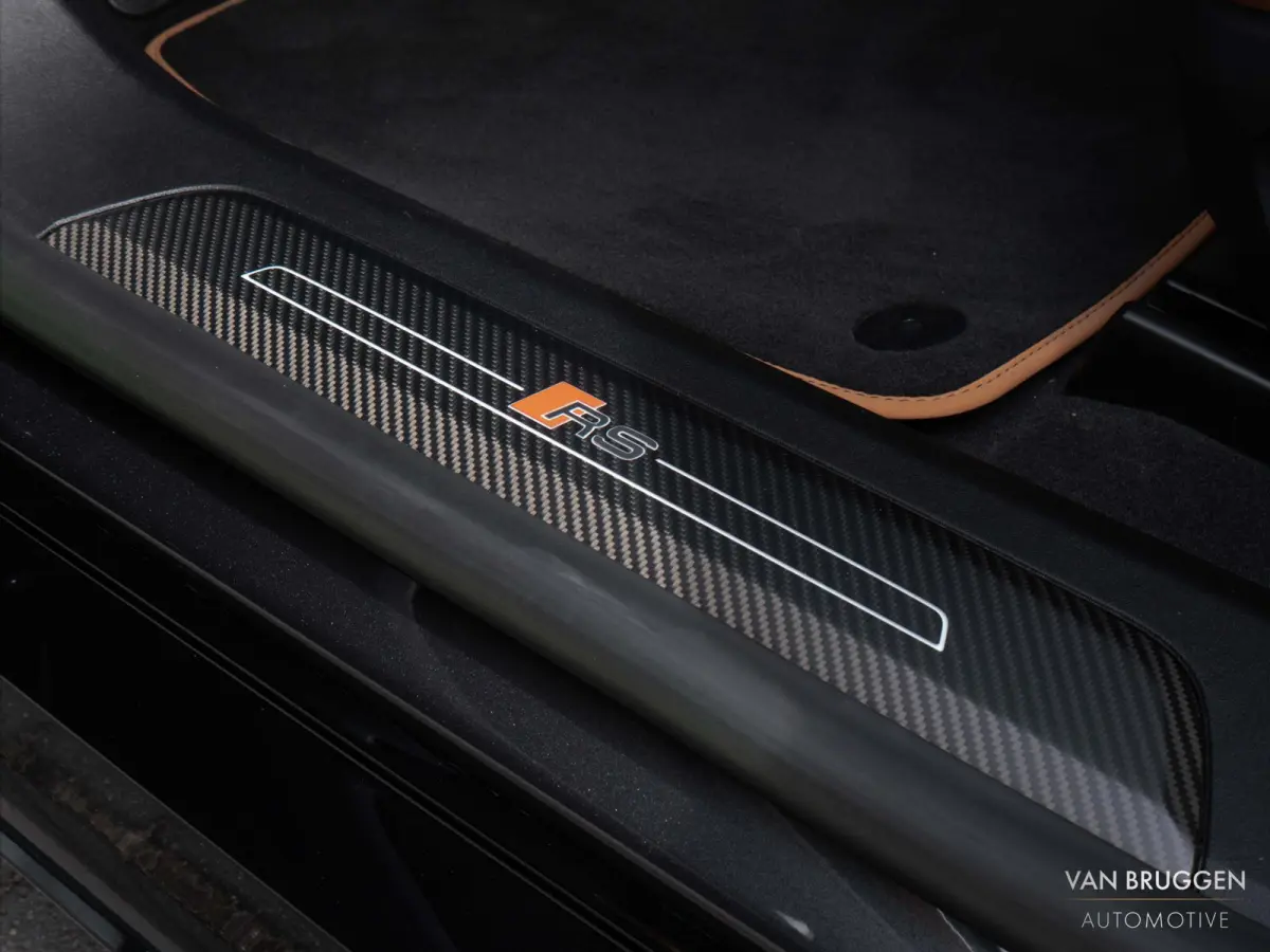 RS 93kwh Carbon Keramisch BTW Exclusive Alcantara Massage Koeling