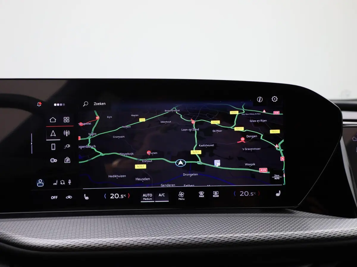 2.0 TFSI e-hybrid quattro S edition Competition 367 PK | S-line | 360 Camera | Trekhaak | Adaptive cruise control | Keyless | MMI bijrijdersdisplay | Apple Carplay | Android Auto | Lichtmeta