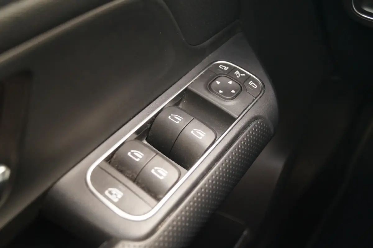 180d Automaat Business Solution -ECC-NAVI-TREKHAAK-
