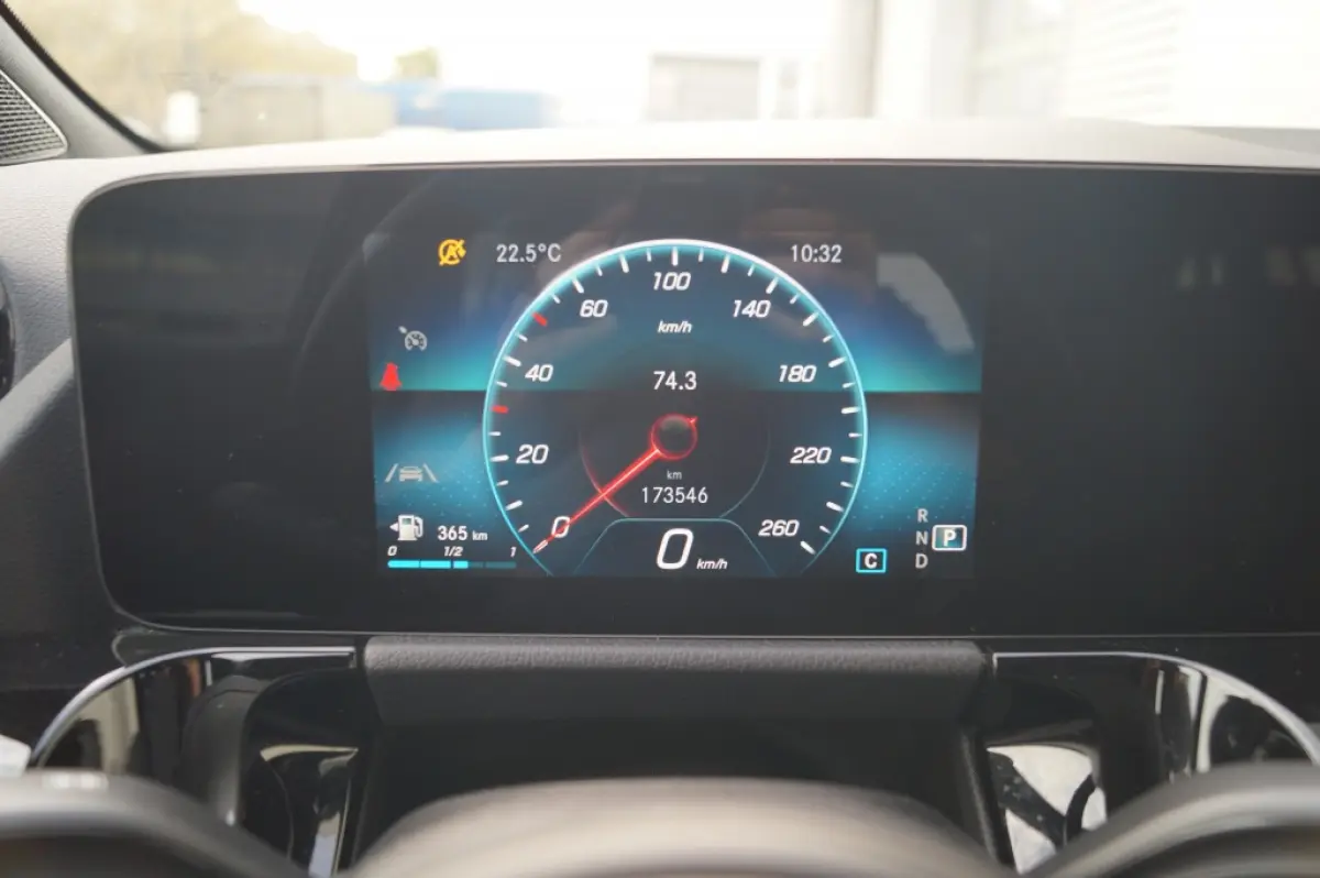 180d Automaat Business Solution -ECC-NAVI-TREKHAAK-