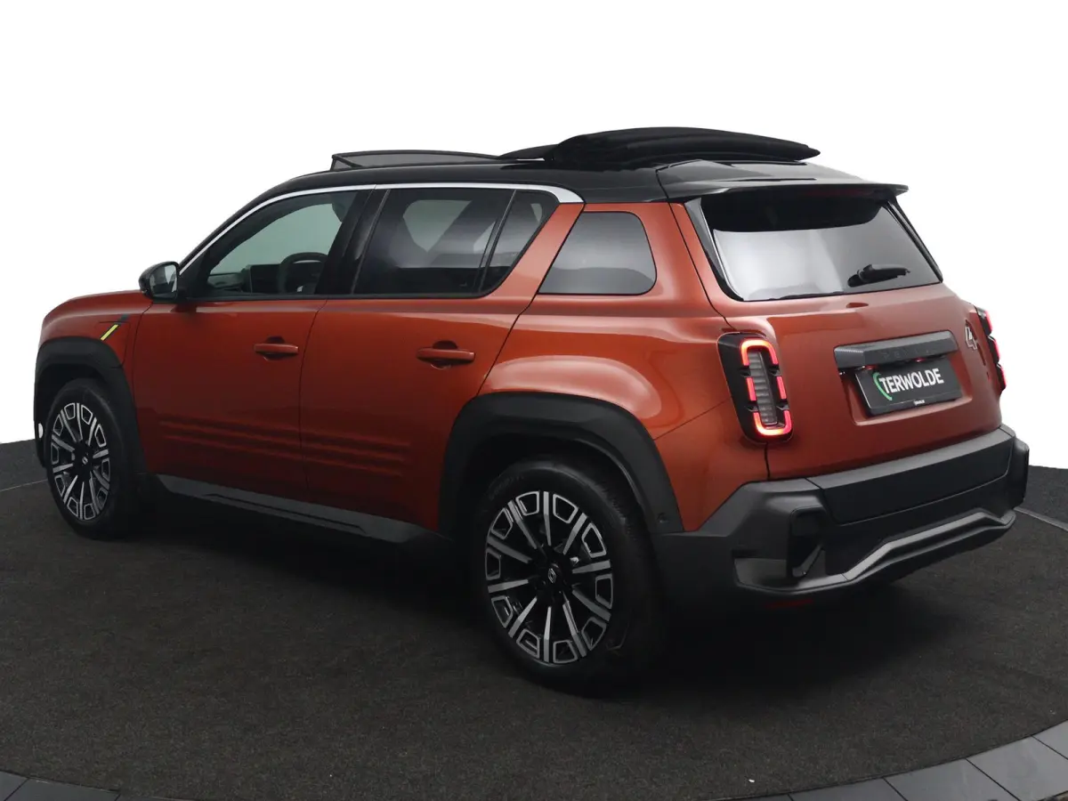 iconic “plein sud™” 150 pk comfort range | pack advanced driving assist | Harman Kardon® premium audio |