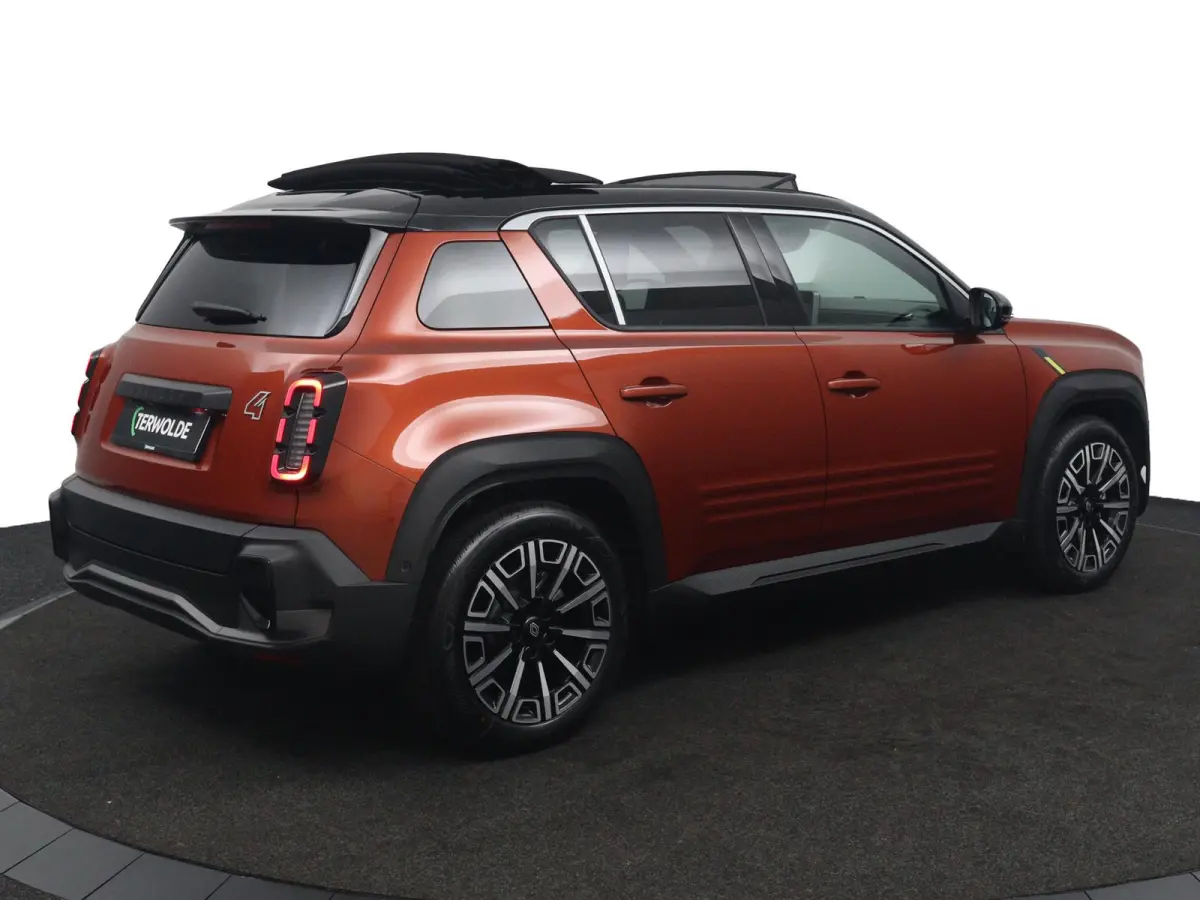 iconic “plein sud™” 150 pk comfort range | pack advanced driving assist | Harman Kardon® premium audio |