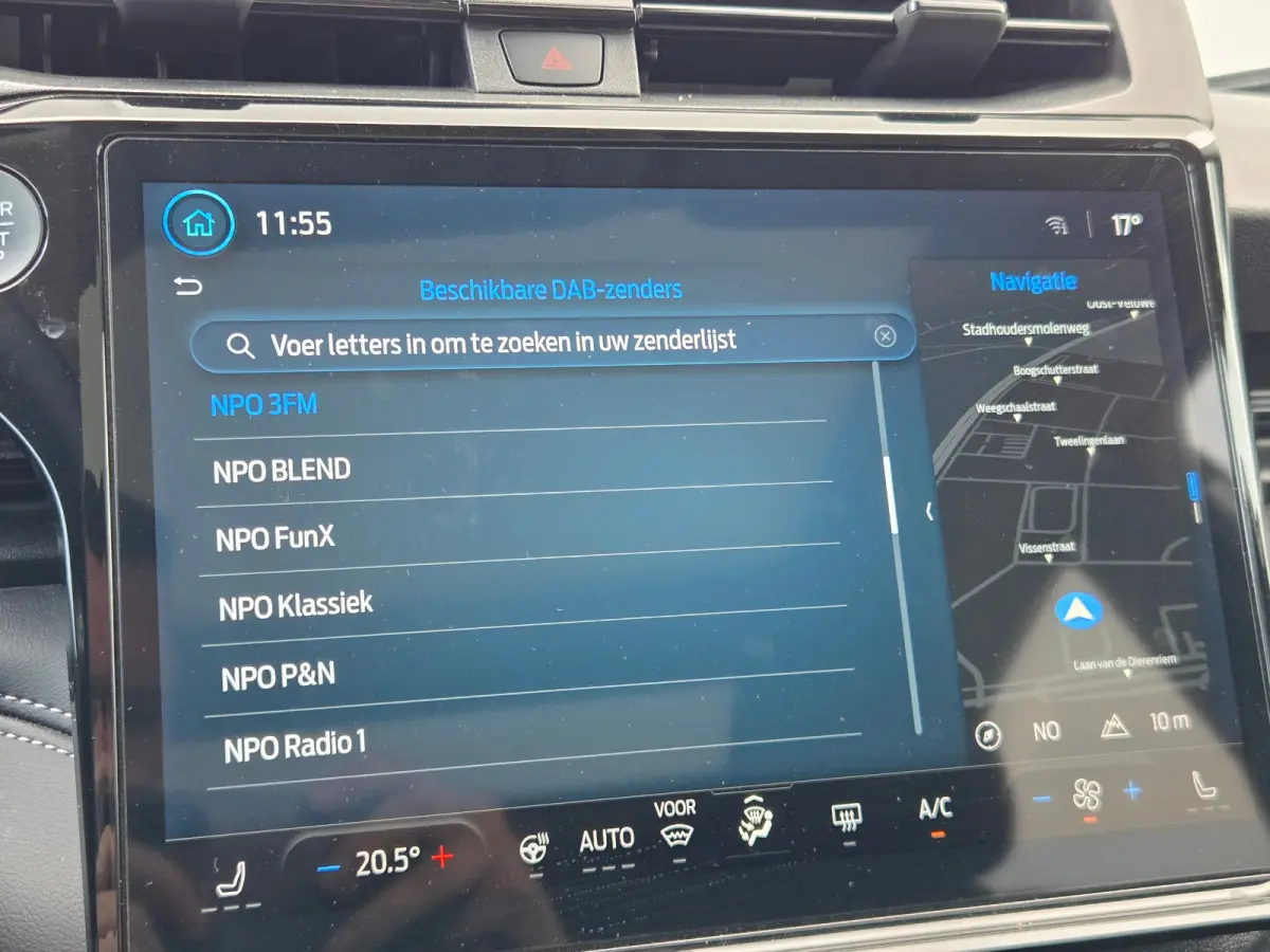 Titanium | Adaptive Cruise Control / Stoel- en stuurwielverwarming / Elektrisch schuif/kantel-dak / 360 Camera / Volledig onderhouden / | Adaptive Cruise | Apple Carplay/Android Auto|telefoo