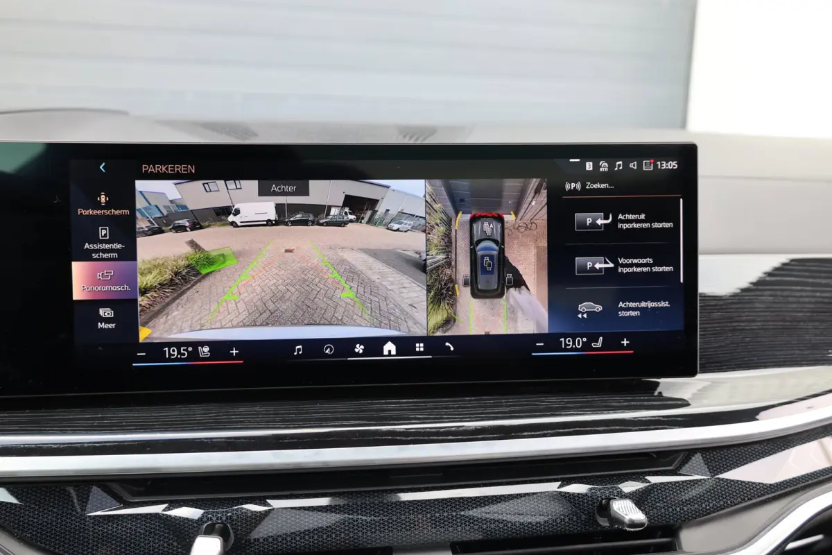 XDrive50e M-Sport MAXTON/LED/VIRTUAL/SFEER/LUCHT/LEER+/S.VERWARMING+MEMORY/22" LMV/360/ACC/ECC/12 MND GARANTIE!