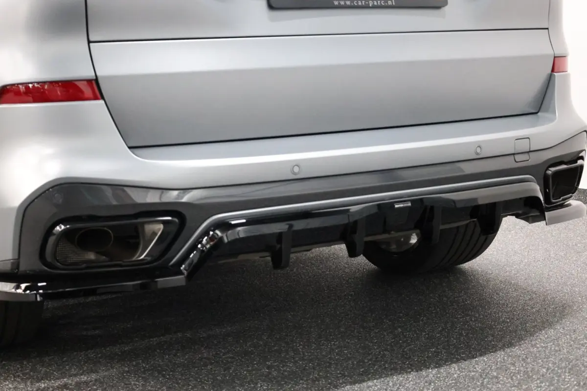 XDrive50e M-Sport MAXTON/LED/VIRTUAL/SFEER/LUCHT/LEER+/S.VERWARMING+MEMORY/22" LMV/360/ACC/ECC/12 MND GARANTIE!