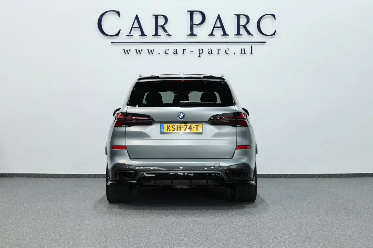 XDrive50e M-Sport MAXTON/LED/VIRTUAL/SFEER/LUCHT/LEER+/S.VERWARMING+MEMORY/22" LMV/360/ACC/ECC/12 MND GARANTIE!