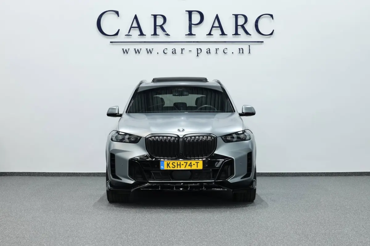 XDrive50e M-Sport MAXTON/LED/VIRTUAL/SFEER/LUCHT/LEER+/S.VERWARMING+MEMORY/22" LMV/360/ACC/ECC/12 MND GARANTIE!