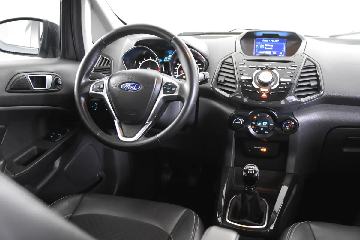 1.0 EcoBoost Titanium *Leer*Navigatie*Trekhaak*Keyless*