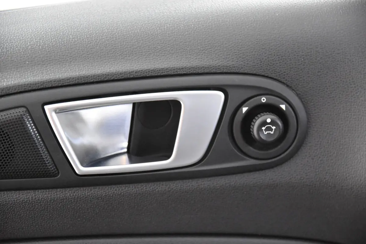 1.0 EcoBoost Titanium *Leer*Navigatie*Trekhaak*Keyless*