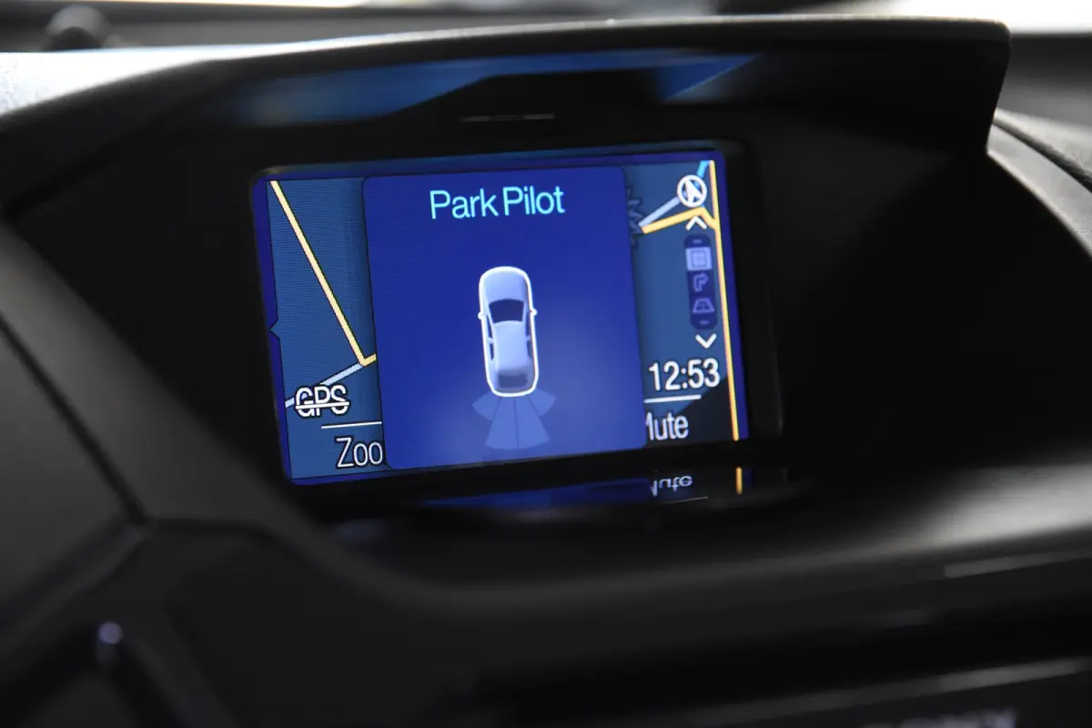 1.0 EcoBoost Titanium *Leer*Navigatie*Trekhaak*Keyless*