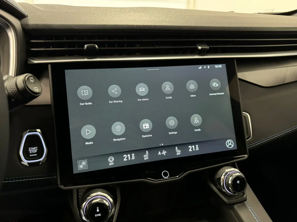 1.5 | 360 Camera | Stuur+Stoelverwarming | Panoramadak | Apple Carplay\Android Auto | Adapt. Cruise |